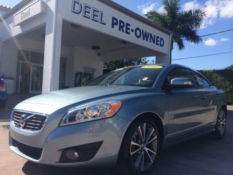 Celestial Blue Metallic Volvo C70 T5. Click to enlarge. Celestial Blue Metallic Volvo C70 T5. Click to enlarge.