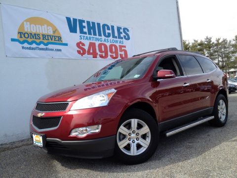 Red Jewel Tintcoat Chevrolet Traverse LT.  Click to enlarge.