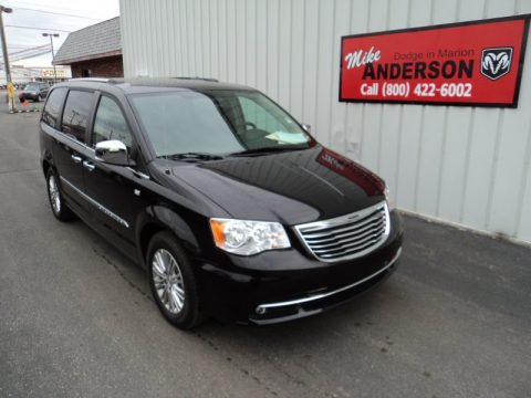 Brilliant Black Crystal Pearl Chrysler Town & Country 30th Anniversary Edition.  Click to enlarge.