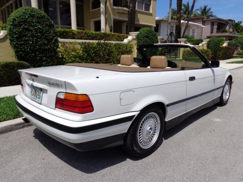 Alpine White BMW 3 Series 325i Convertible.  Click to enlarge.