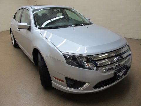 Brilliant Silver Metallic Ford Fusion SEL V6.  Click to enlarge.