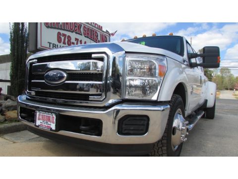 Oxford White Ford F350 Super Duty XLT Crew Cab Dually.  Click to enlarge.