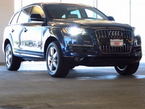 Atlantis Blue Metallic Audi Q7 3.0 TFSI quattro.  Click to enlarge.