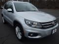 2012 Tiguan SE #3
