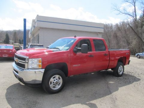 Victory Red Chevrolet Silverado 2500HD LT Crew Cab 4x4.  Click to enlarge.