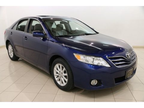 Blue Ribbon Metallic Toyota Camry XLE.  Click to enlarge.