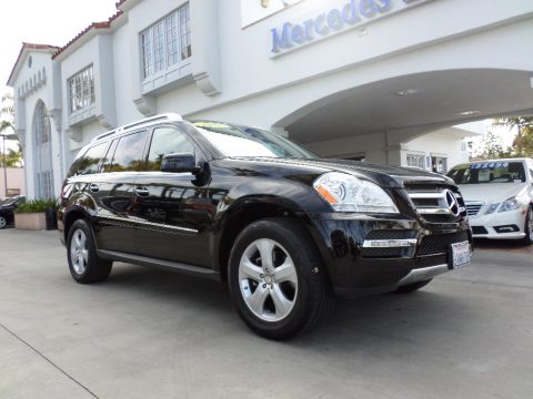 Black Mercedes-Benz GL 450 4Matic. Click to enlarge. Black Mercedes-Benz GL 450 4Matic. Click to enlarge.