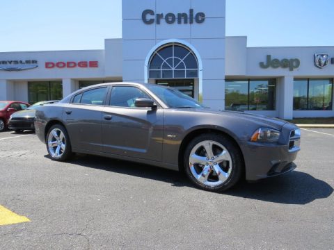 Granite Crystal Metallic Dodge Charger R/T.  Click to enlarge.
