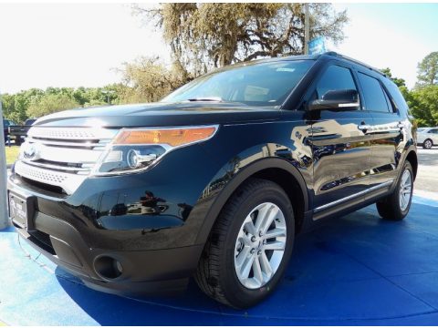 Dark Side Ford Explorer XLT.  Click to enlarge.