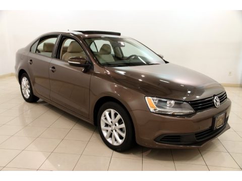 Toffee Brown Metallic Volkswagen Jetta SE Sedan.  Click to enlarge.