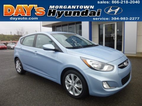 Clearwater Blue Hyundai Accent SE 5 Door.  Click to enlarge.