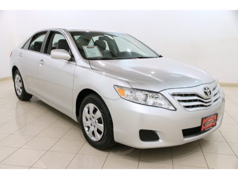 Classic Silver Metallic Toyota Camry LE.  Click to enlarge.
