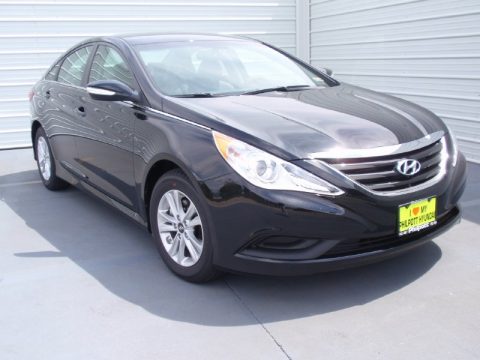 Phantom Black Metallic Hyundai Sonata GLS.  Click to enlarge.