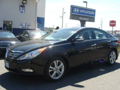 Midnight Black Hyundai Sonata Limited.  Click to enlarge.