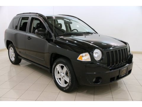 Brilliant Black Crystal Pearl Jeep Compass Sport 4x4.  Click to enlarge.