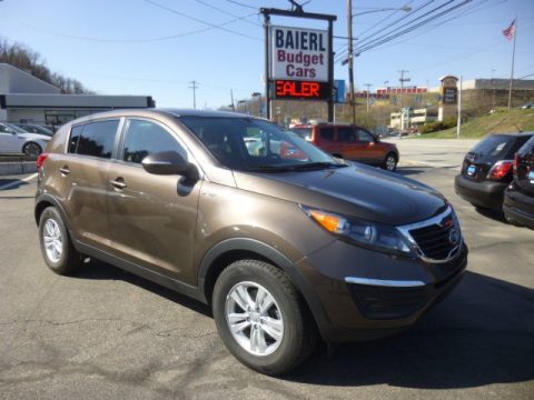 Sand Track Kia Sportage LX AWD. Click to enlarge. Sand Track Kia Sportage LX AWD. Click to enlarge.