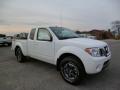 Front 3/4 View of 2014 Nissan Frontier Pro-4X King Cab 4x4 #1