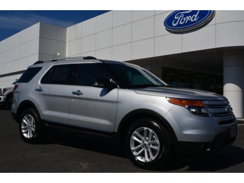 Ingot Silver Ford Explorer XLT.  Click to enlarge.