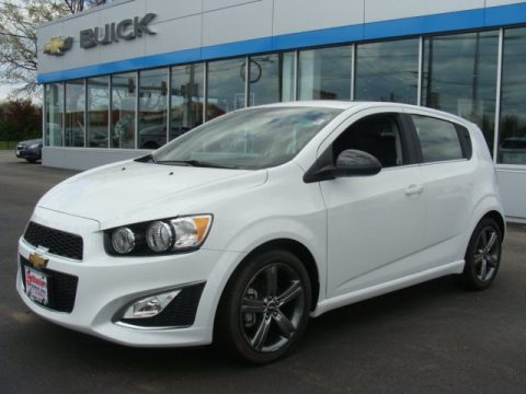 Summit White Chevrolet Sonic RS Hatchback.  Click to enlarge.