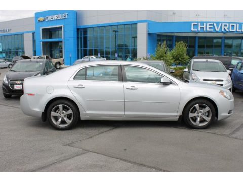 Silver Ice Metallic Chevrolet Malibu LT.  Click to enlarge.