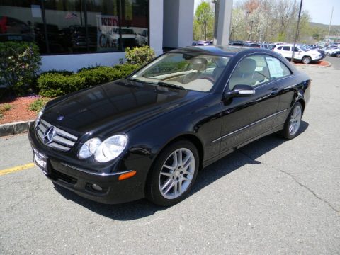 Black Mercedes-Benz CLK 350 Coupe.  Click to enlarge.