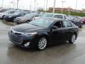 2013 Avalon Limited #6
