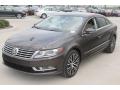 Front 3/4 View of 2014 Volkswagen CC V6 Executive 4Motion #3