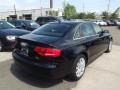 2011 A4 2.0T quattro Sedan #3