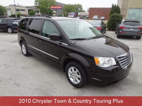 Brilliant Black Crystal Pearl Chrysler Town & Country Touring.  Click to enlarge.