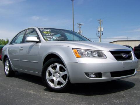 Bright Silver Hyundai Sonata GLS.  Click to enlarge.