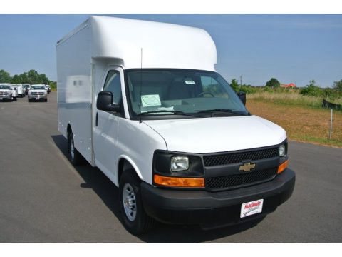 Summit White Chevrolet Express Cutaway 3500 Moving Van.  Click to enlarge.