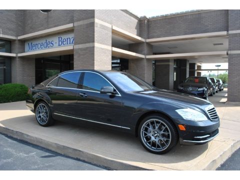 Magnetite Black Metallic Mercedes-Benz S 550 4Matic Sedan.  Click to enlarge.