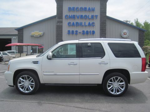 White Diamond Cadillac Escalade Platinum AWD.  Click to enlarge.