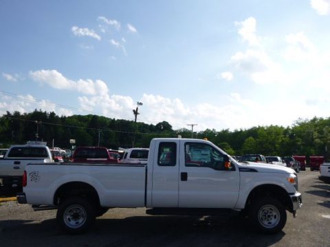 Oxford White Ford F250 Super Duty XL Super Cab 4x4.  Click to enlarge.