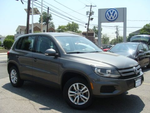 Pepper Gray Metallic Volkswagen Tiguan S. Click to enlarge. Pepper Gray Metallic Volkswagen Tiguan S. Click to enlarge.