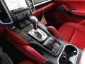 Controls of 2014 Porsche Cayenne S #16