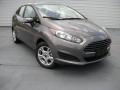 2014 Fiesta SE Sedan #1