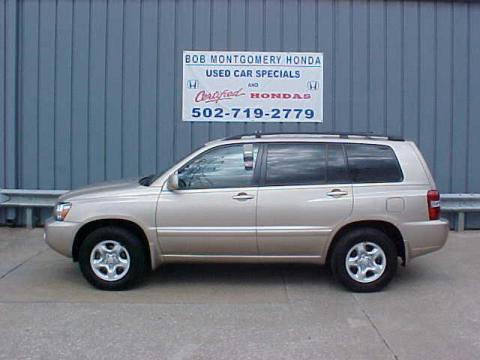 Sonora Gold Pearl Toyota Highlander 4WD.  Click to enlarge.