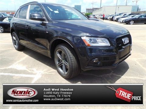 Phantom Black Pearl Audi Q5 3.0 TFSI quattro. Click to enlarge. Phantom Black Pearl Audi Q5 3.0 TFSI quattro. Click to enlarge.