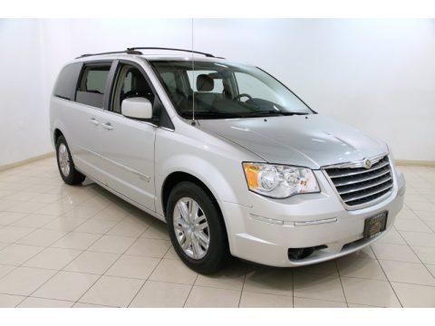 Bright Silver Metallic Chrysler Town & Country Touring.  Click to enlarge.