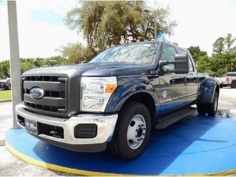 Blue Jeans Ford F350 Super Duty XL Crew Cab DRW.  Click to enlarge.