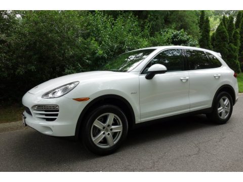 White Porsche Cayenne Diesel.  Click to enlarge.