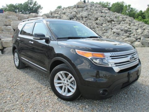 Tuxedo Black Metallic Ford Explorer XLT. Click to enlarge. Tuxedo Black Metallic Ford Explorer XLT. Click to enlarge.