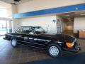 Front 3/4 View of 1977 Mercedes-Benz SL Class 450 SL roadster #3