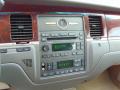 Controls of 2006 Lincoln Town Car Signature Limited #14