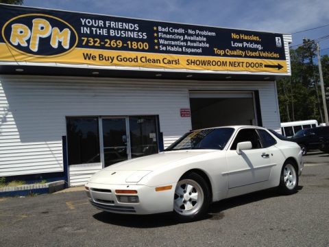 White Porsche 944 Turbo. Click to enlarge. White Porsche 944 Turbo. Click to enlarge.
