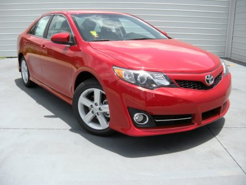 Barcelona Red Metallic Toyota Camry SE.  Click to enlarge.