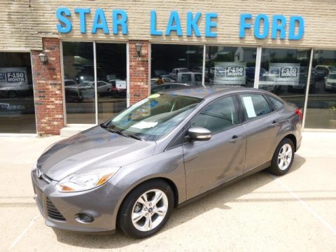Sterling Gray Ford Focus SE Sedan.  Click to enlarge.