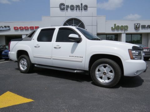 Summit White Chevrolet Avalanche LT.  Click to enlarge.