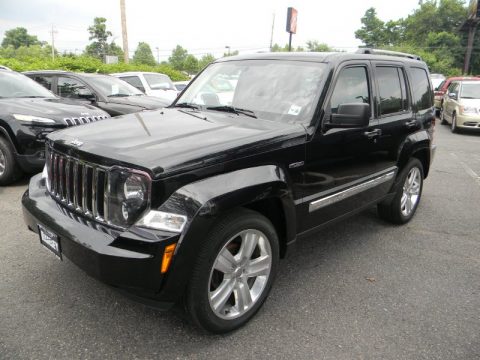 Brilliant Black Crystal Pearl Jeep Liberty Jet 4x4.  Click to enlarge.